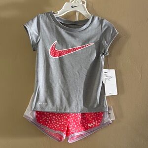 Nike Kids - NEW - Gray and Pink Girls' T-Shirt and Shorts Set